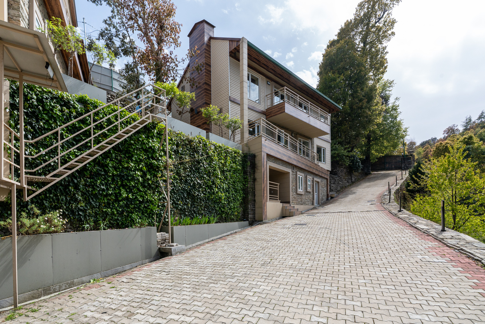 Manzara, Mukhteshwar, Kumaon Region - Hill Villas - Uttarakhand